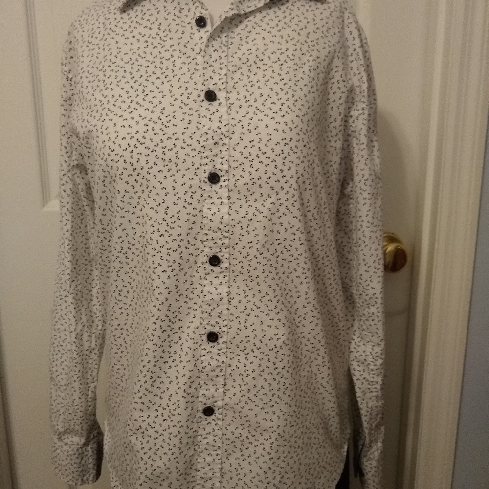 100 percent cotton Beverly Hills Polo Club medium